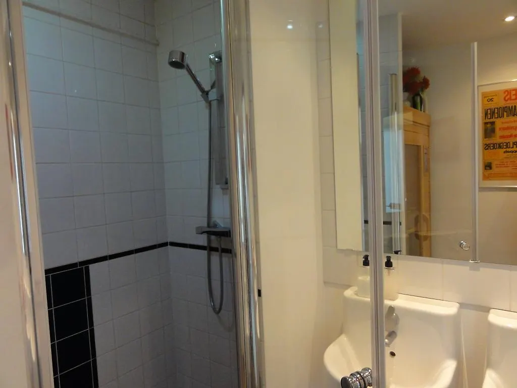 Bed And Breakfast Amsterdam West Отель типа 