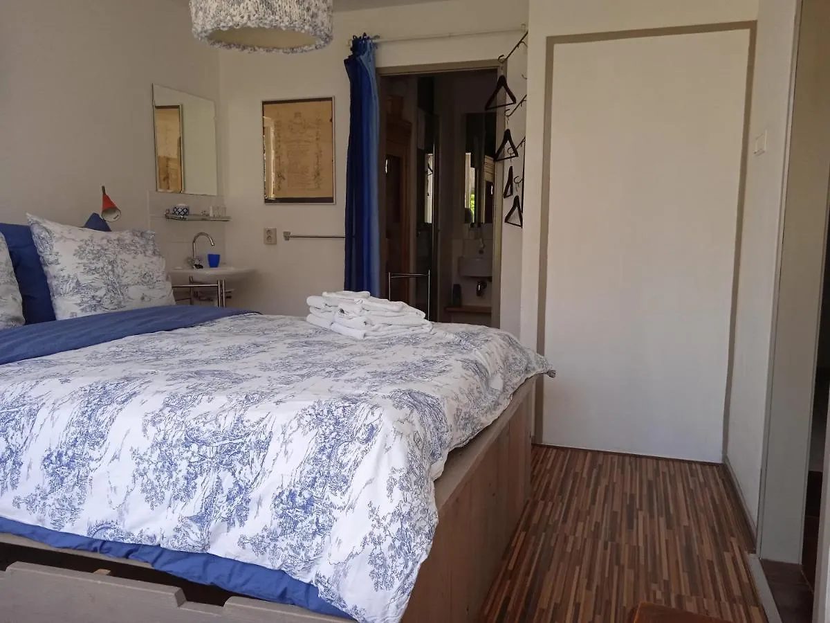 Bed And Breakfast Amsterdam West Oda ve Kahvaltı